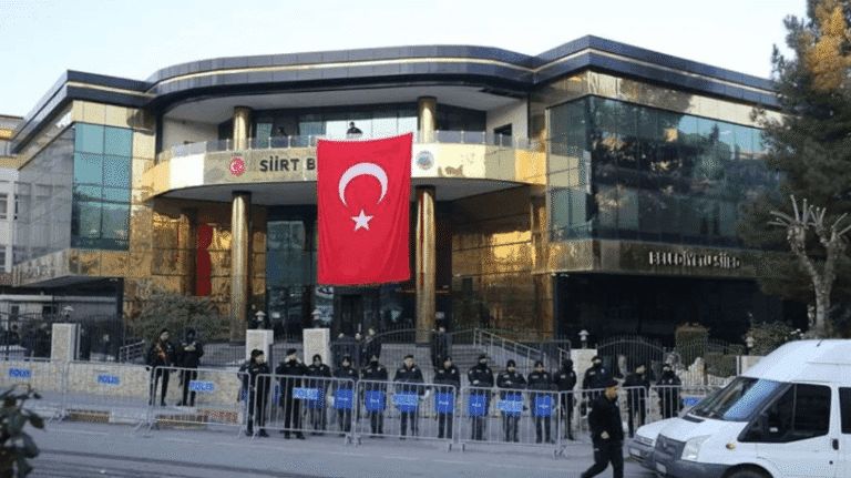 Sirt belediyesi kayyım