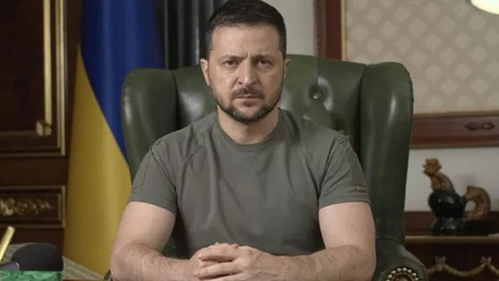 Ukrayna Devlet Başkanı Zelenskiy, Rusya-Ukrayna Savaşı'nı diplomasiyle bitirmek istediklerini ve bu yönde gerekirse Rusya Devlet Başkanı Putin'le görüşmeye hazır olduğunu açıkladı.