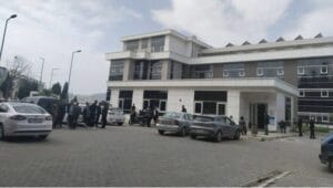 690x390cc-izm-31-03-2025-izmirde-uc-kisi-yasamini-yitirdi