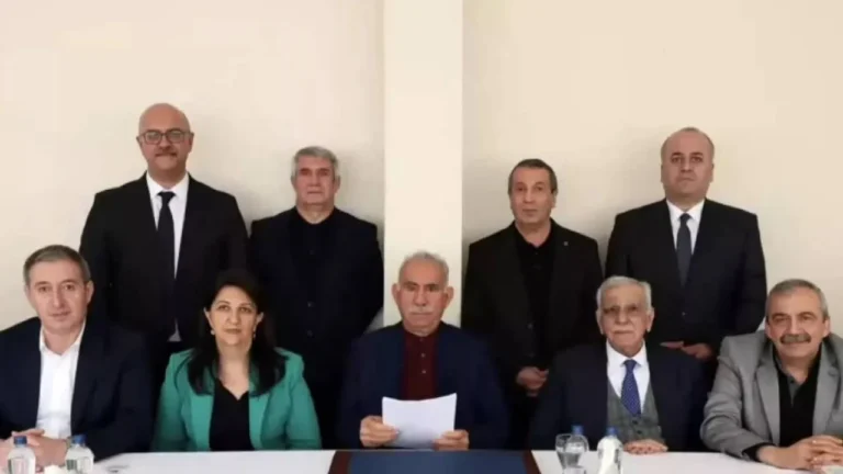 pkkden-silah-birakmaya-dair-aciklama-cobe