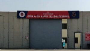 690x390cc-izm-08-05-2025-sakran-kadin-tutsaklara-disiplin-cezasi