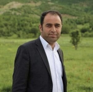 690x450nc-srnk-05-05-2025-zeki-idin-yasamini-yitirdi