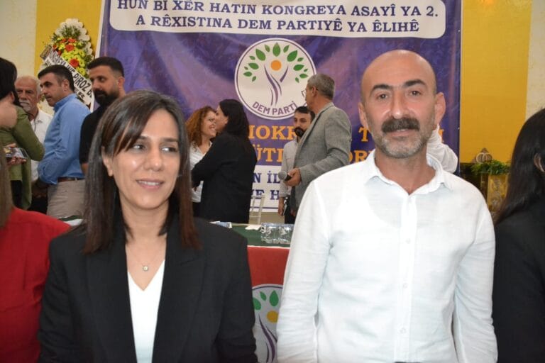 Azat Esin Semra Güneş