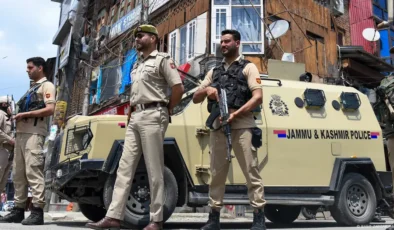 Hindistan ile Pakistan arasında ateşkes sağlandı