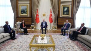 690x390cc-ank-07-07-2025-imrali-heyeti-erdogan-gorusmesi-basladi2