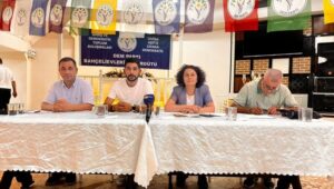 690x390cc-ist-13-07-2025-dem-parti-baris-ve-demokratik-toplum-bulusmalari2 (1)