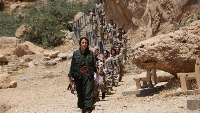 690x390cc-mrk-11-07-2025-pkk-silah-yakma-toreni-rojnews9