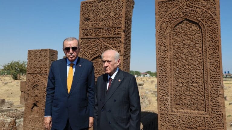 20250825-gzmsd8fweaahyra-jpeg0ead32-image