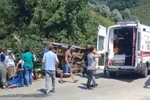 düzce fındık işçileri kaza yaptı