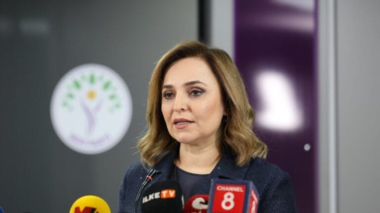 20251107-ank-07-11-2025-aysegul-dogan-myk-toplanti-iliskin-aciklama3-jpgb76d32-image