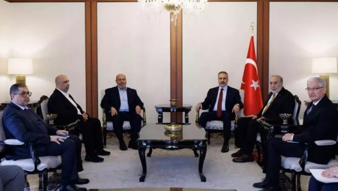 690x390cc-ank-24-12-2025-hakan-fidan-hamas-heyeti-gorusme