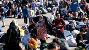 690x390cc-mrk-17-12-2025-afgan-multeciler-zorla-geri-gonderiliyor