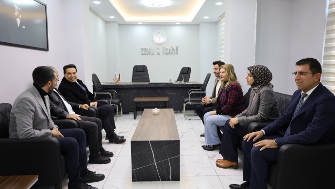 690x390cc-mrsn-16-12-2025-ahmet-ozer-demparti-ziyaret1