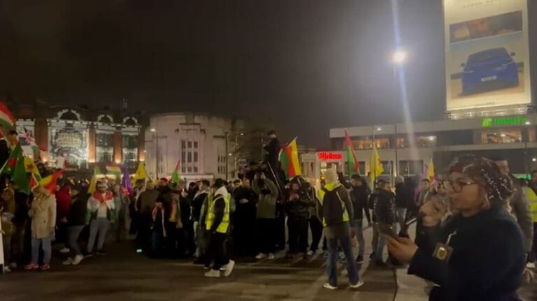 Liverpool’da Rojava protestosu