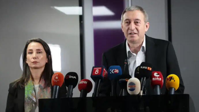 690x390cc-ank-24-01-2026-tulay-hatim-ogullari-basin-toplantisi-guncel-gelismeler