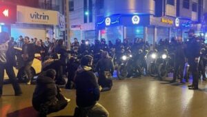 İran'da protestolar 6'ncı gününde: Halka ateş açıldı