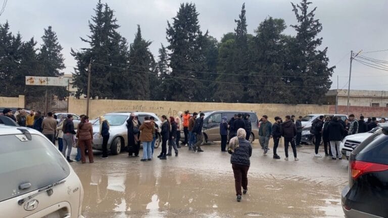 930x523cc-halep-yola-cikti