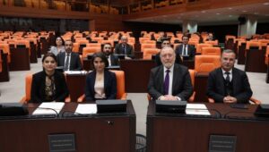 690x390cc-ank-04-02-2026-dem-parti-deprem-onergesi