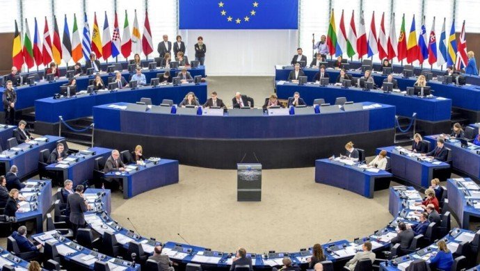 690x390cc-ap-rojava-gundemli-toplanti