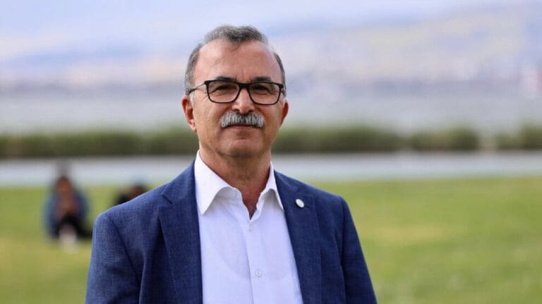 dem parti ibrahim akın