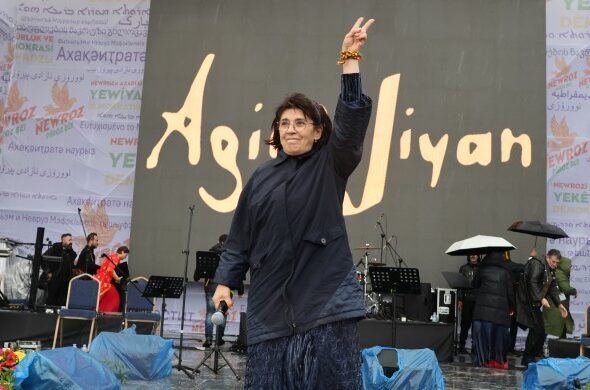 690x390cc-amd-03-21-2026-amed-newroz-leyla-zana2