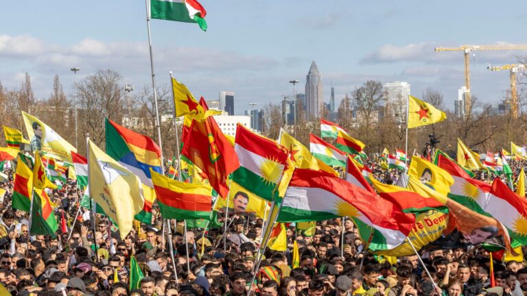 newroz-102~_t-1743272711695_v-16to9__retina