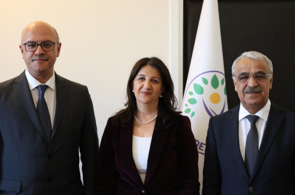 690x390cc-ank-29-04-2026-dem-parti-imrali-heyeti-aciklama