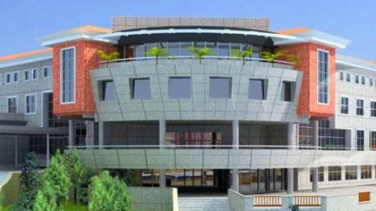 CHP’li Akçakoca Belediye Başkanı Fikret Albayrak, tutuklandı.