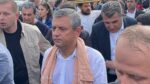 Özgür Özel Meclis'e yürüyor
