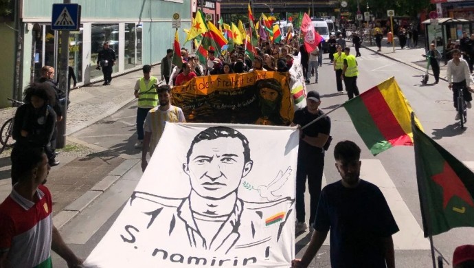 690x390cc-mrk-19-07-2026-Berlin-rojava-devrimi-yuruyus