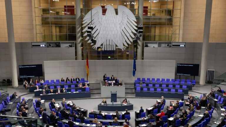 20260823-2020-02-13-deutscher-bundestag-img-3438-by-stepro-webp4a7e30-image