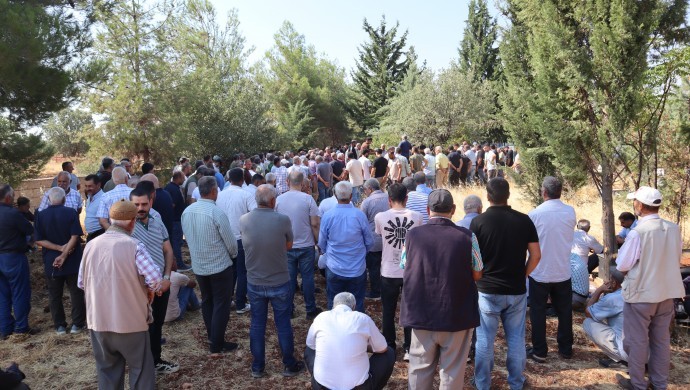 690x390cc-urfa-19-08-2026-abdullah-ocalann-yegeni-cenaze-defnedilme