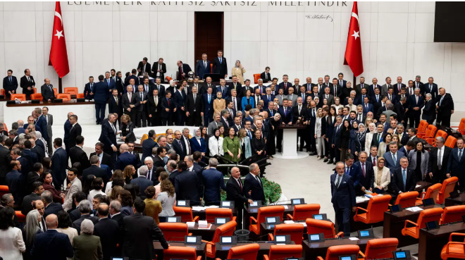 'Çerçeve yasa' kanun teklifine hangi parti ne oy verdi?
