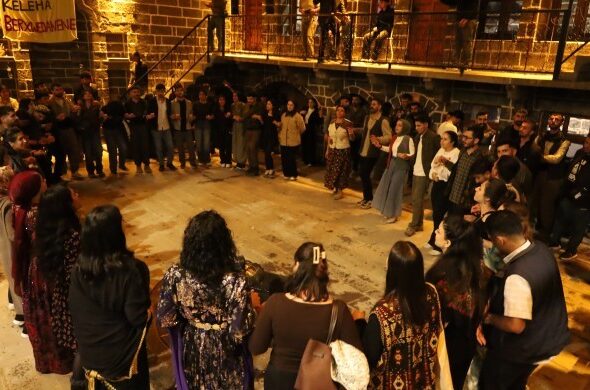 690x390cc-amd-18-10-2026-mizgin-serhad-anisina-konser_8