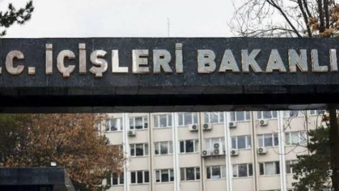 690x390cc-mrk-06-10-2026-bakanlik-belediye-baskanlari-gorevden-uzaklastirma-karar-